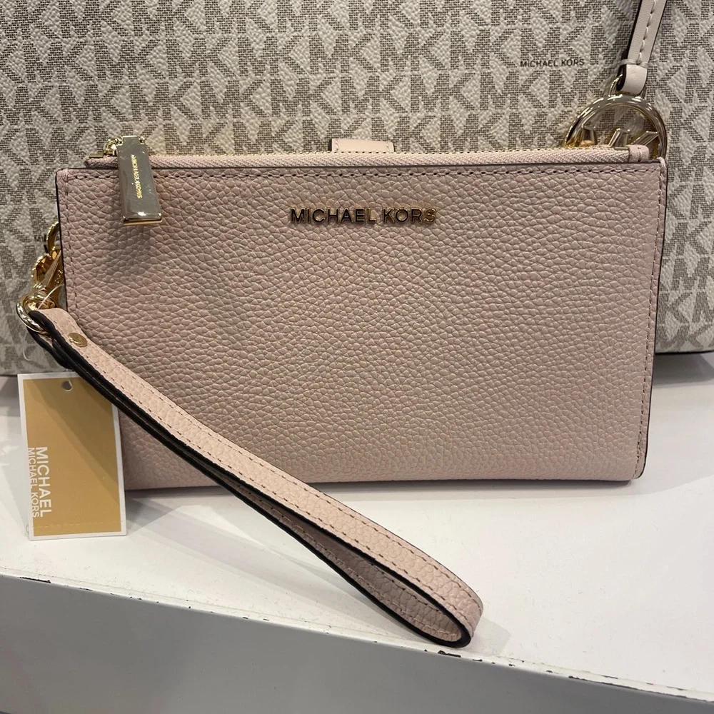 MICHAEL MICHAEL KORS Adele Leather Wallet Double Zip wristlet Soft Pink NWT